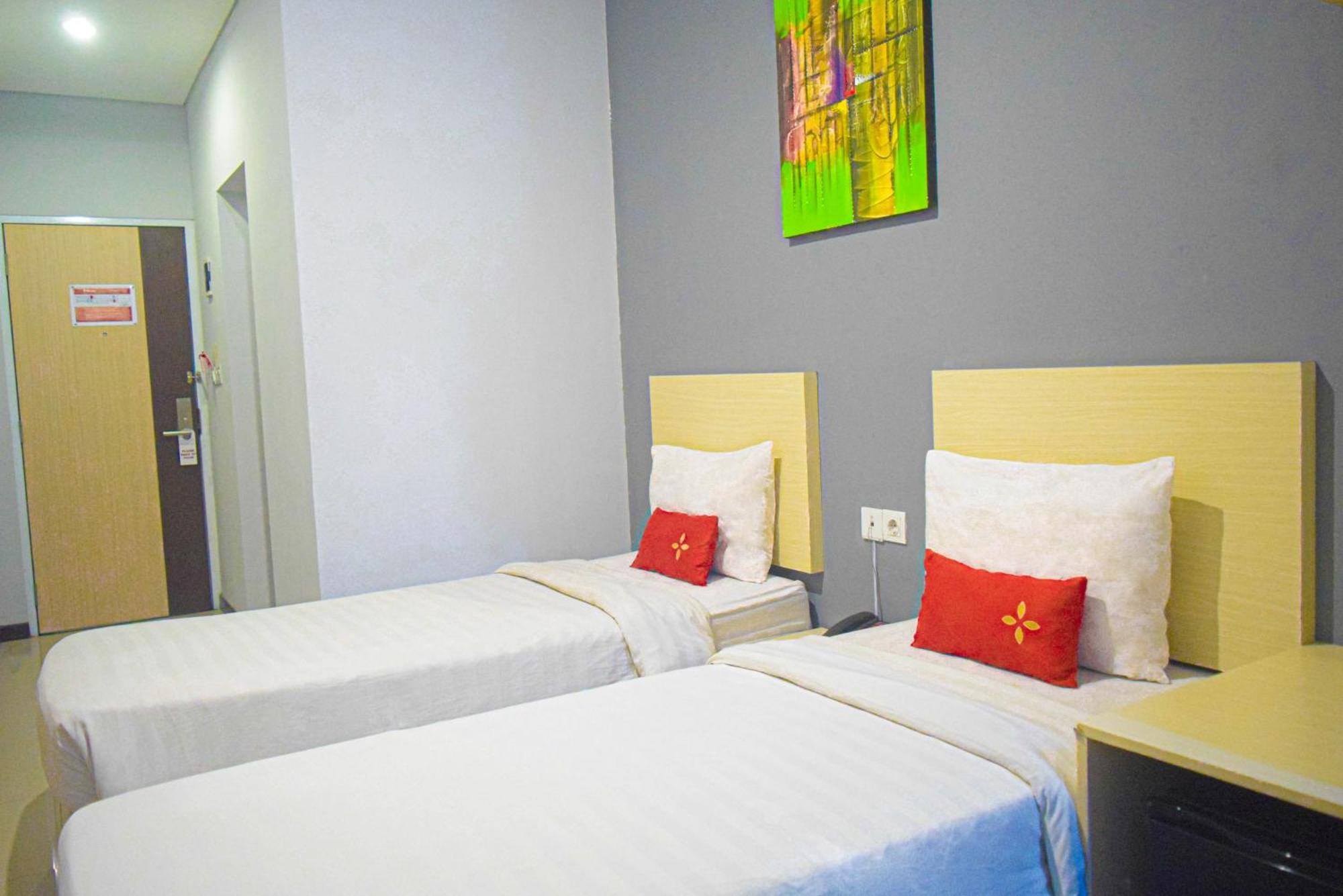 Valore Hotel Cimahi Eksteriør bilde