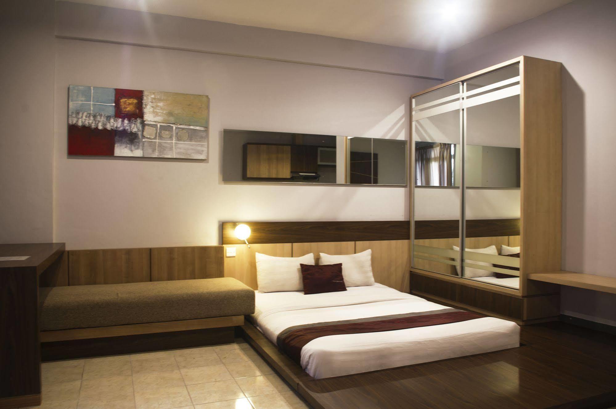 Valore Hotel Cimahi Eksteriør bilde